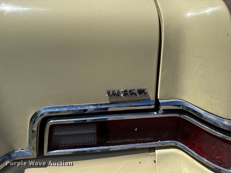 image for item ER2287 1976 Lincoln Continental 