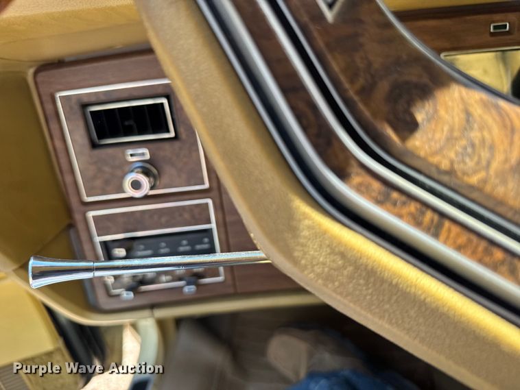 image for item ER2287 1976 Lincoln Continental 