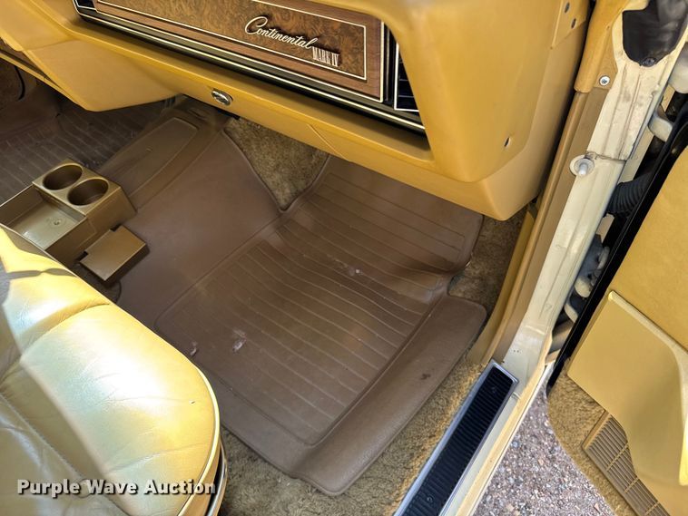 image for item ER2287 1976 Lincoln Continental 