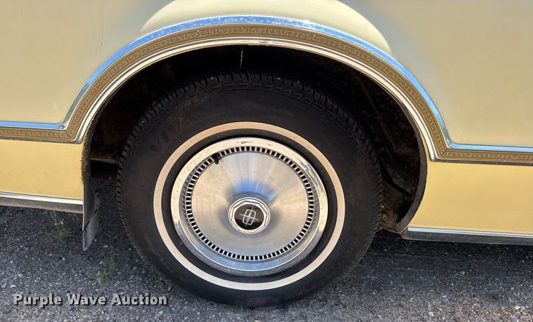 image for item ER2287 1976 Lincoln Continental 