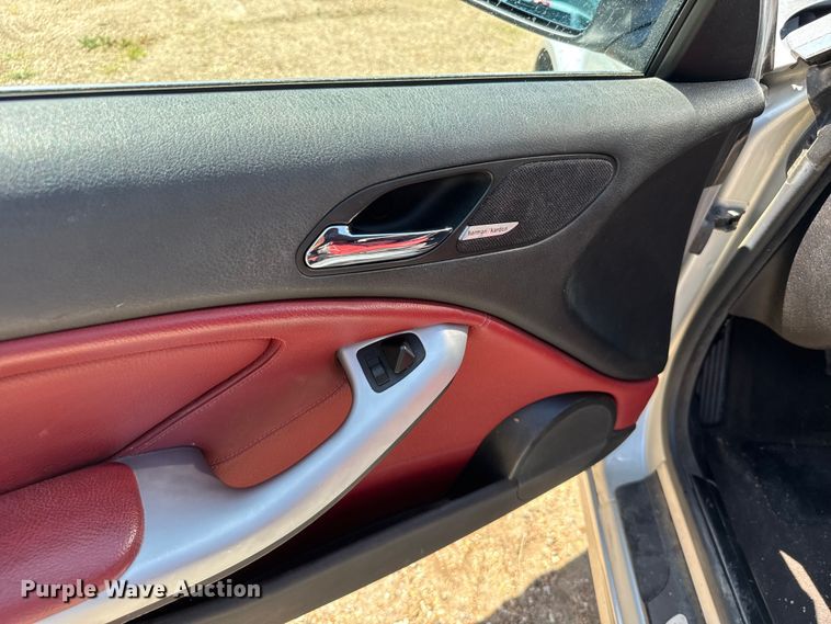 image for item ER2288 2001 BMW 330Ci 