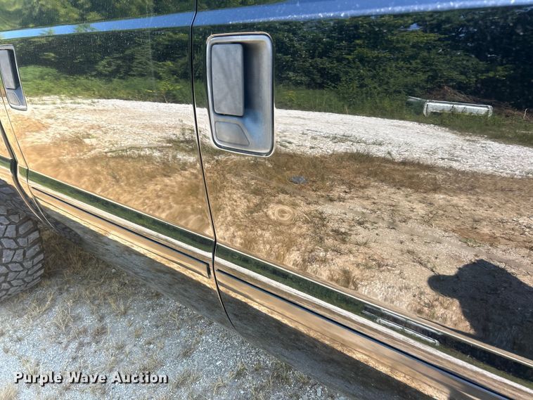 image for item ET3043 2016 Ford F250 Super Duty XLT Crew Cab pickup truck