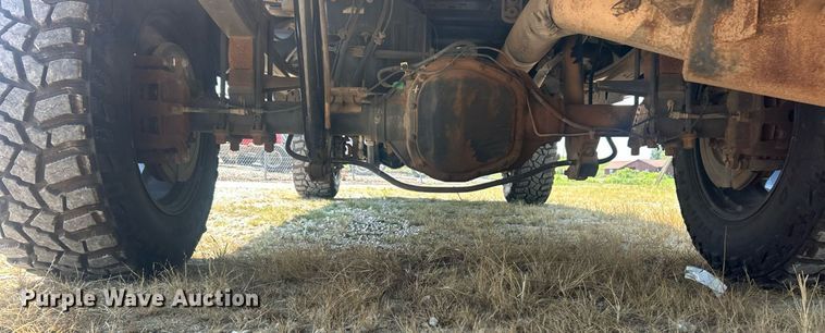 image for item ET3043 2016 Ford F250 Super Duty XLT Crew Cab pickup truck