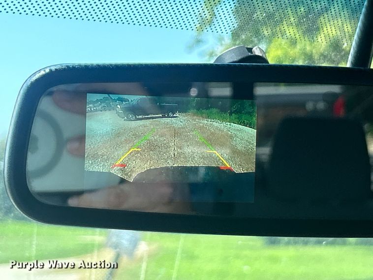 image for item ET3043 2016 Ford F250 Super Duty XLT Crew Cab pickup truck