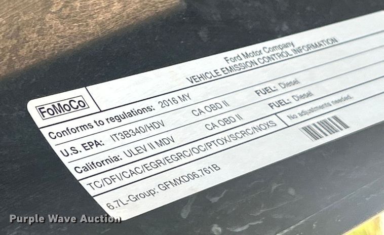 image for item ET3043 2016 Ford F250 Super Duty XLT Crew Cab pickup truck