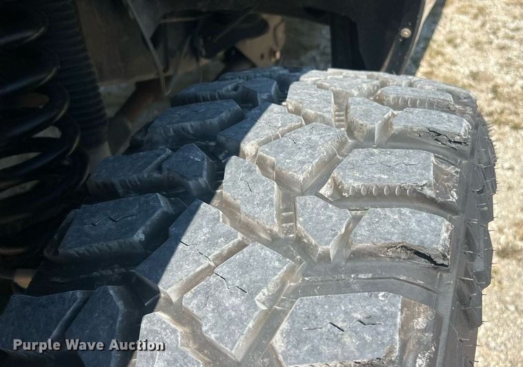 image for item ET3043 2016 Ford F250 Super Duty XLT Crew Cab pickup truck