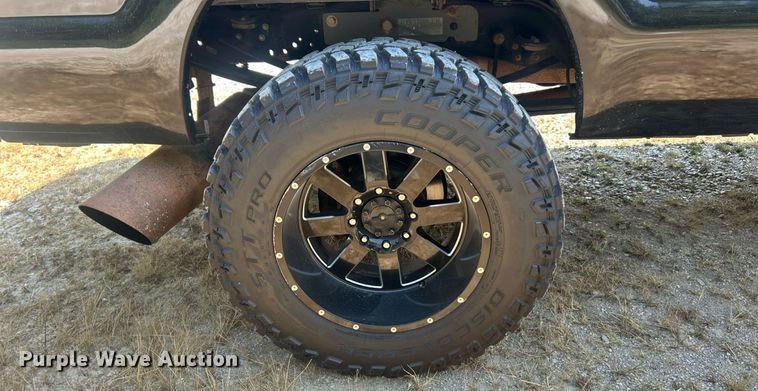 image for item ET3043 2016 Ford F250 Super Duty XLT Crew Cab pickup truck