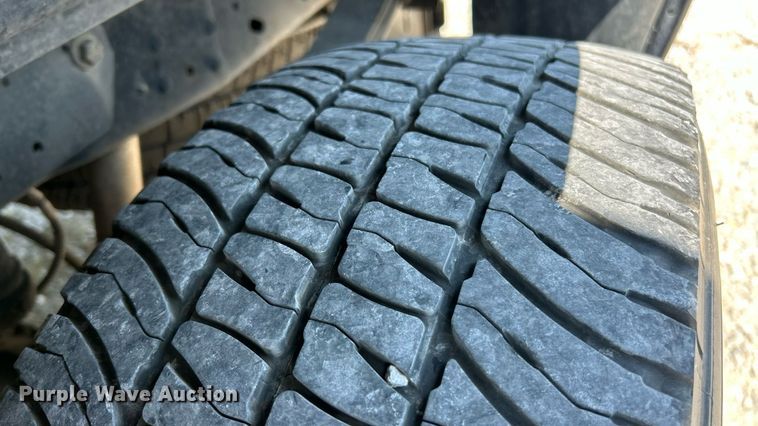 image for item ET3044 2014 Ford F250 Super Duty Lariat  Crew Cab pickup truck