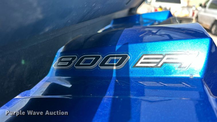 image for item ET3059 2013 Polaris Ranger 800 Crew utility vehicle