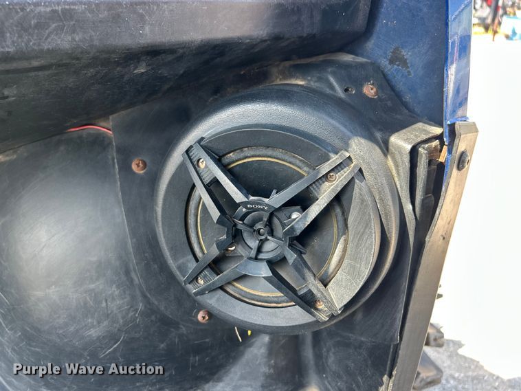 image for item ET3059 2013 Polaris Ranger 800 Crew utility vehicle