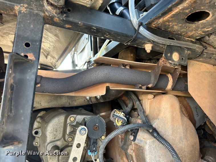 image for item ET3059 2013 Polaris Ranger 800 Crew utility vehicle