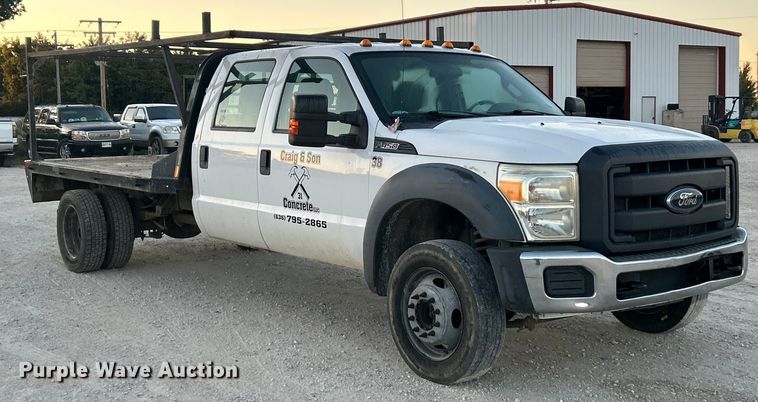 image for item ET3101 2013 Ford F450 Super Duty XL Crew Cab flatbed truck