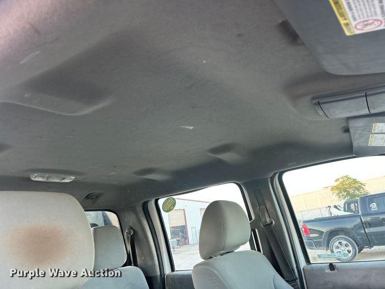 image for item ET3101 2013 Ford F450 Super Duty XL Crew Cab flatbed truck