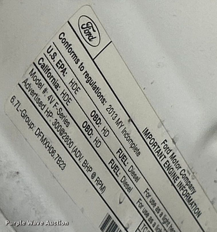 image for item ET3101 2013 Ford F450 Super Duty XL Crew Cab flatbed truck