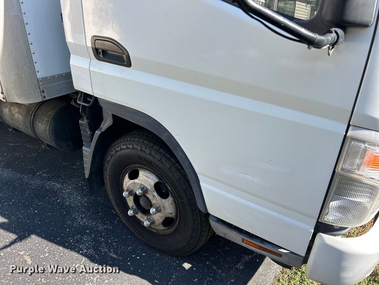 image for item ET3106 2008 Mitsubishi Fuso FE125 box truck