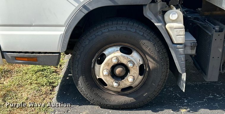 image for item ET3106 2008 Mitsubishi Fuso FE125 box truck