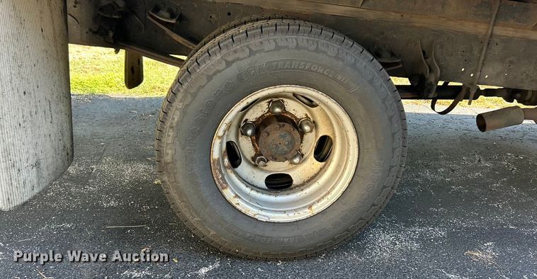 image for item ET3106 2008 Mitsubishi Fuso FE125 box truck