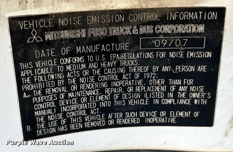 image for item ET3106 2008 Mitsubishi Fuso FE125 box truck