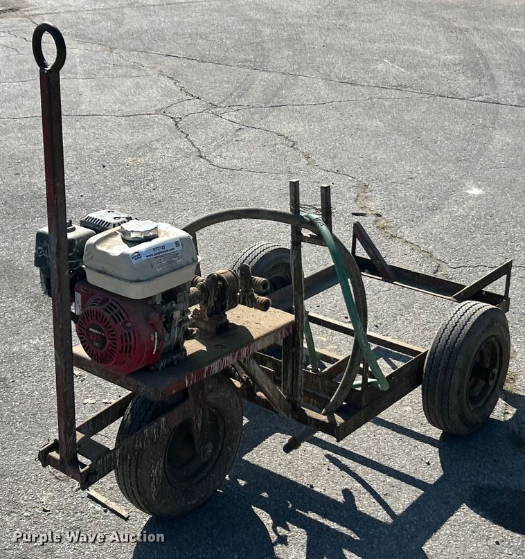 image for item ET3122 Barrel cart