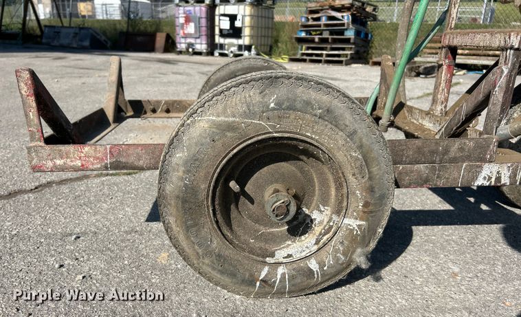 image for item ET3122 Barrel cart