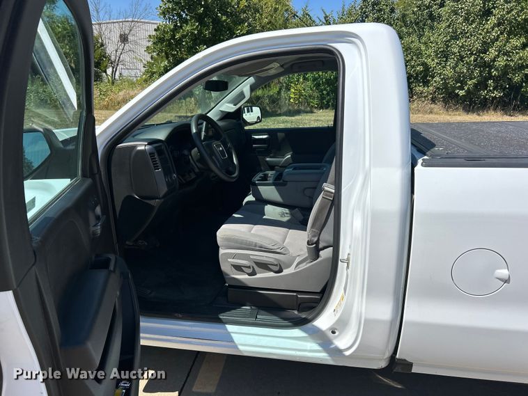 image for item ET3478 2016 GMC Sierra 1500 pickup truck