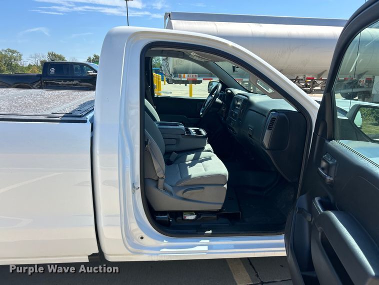 image for item ET3478 2016 GMC Sierra 1500 pickup truck