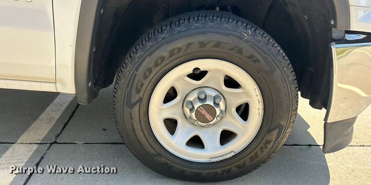 image for item ET3478 2016 GMC Sierra 1500 pickup truck