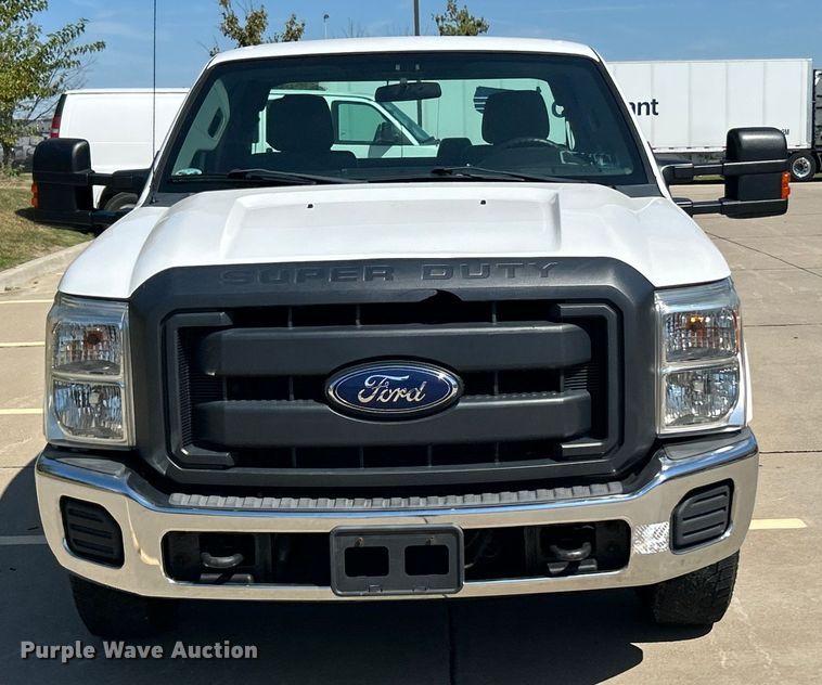 image for item ET3480 2015 Ford F250 Super Duty SuperCab pickup truck