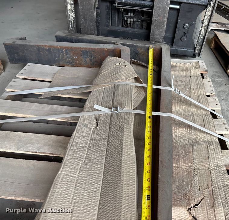 image for item ET4520 Yale Forklift forklift