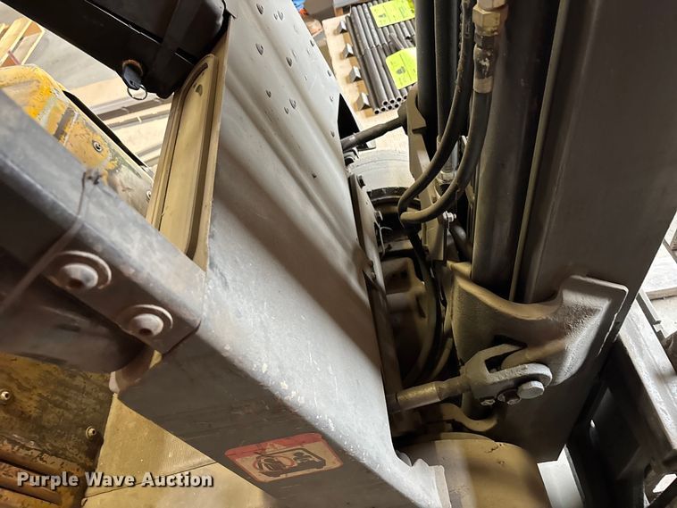 image for item ET4520 Yale Forklift forklift