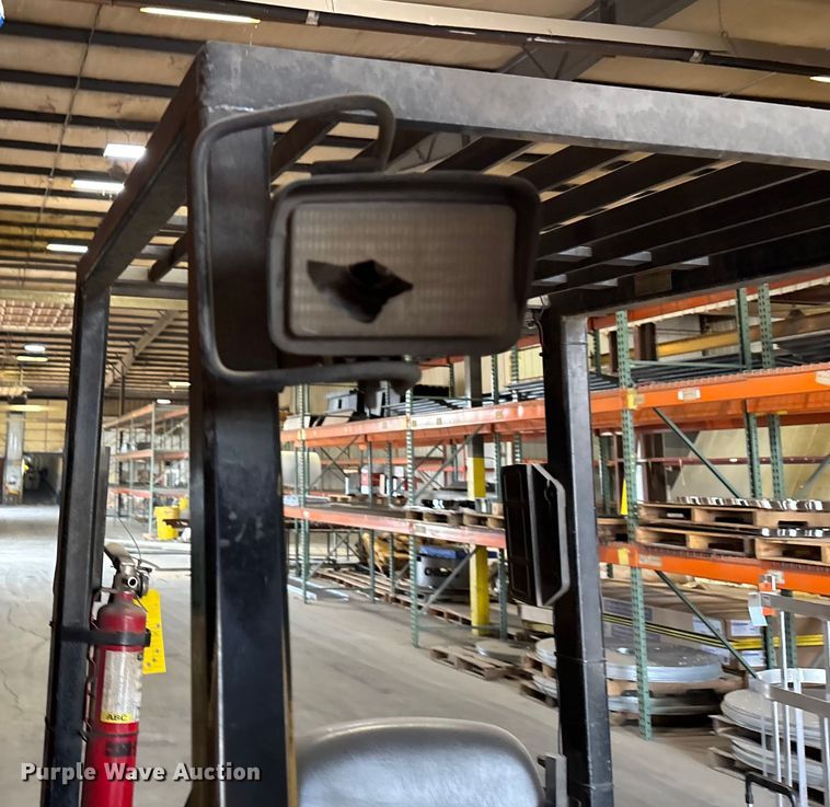 image for item ET4520 Yale Forklift forklift