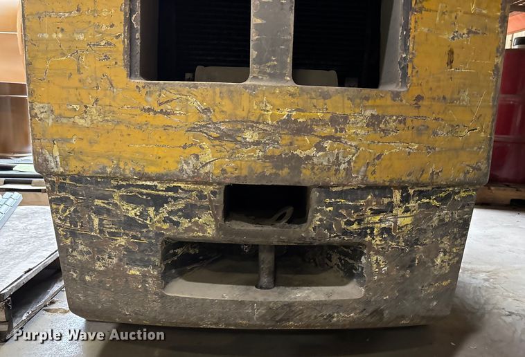 image for item ET4520 Yale Forklift forklift