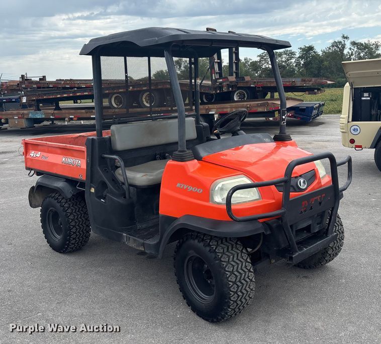 image for item ET4592 Kubota RTV 900 utility vehicle