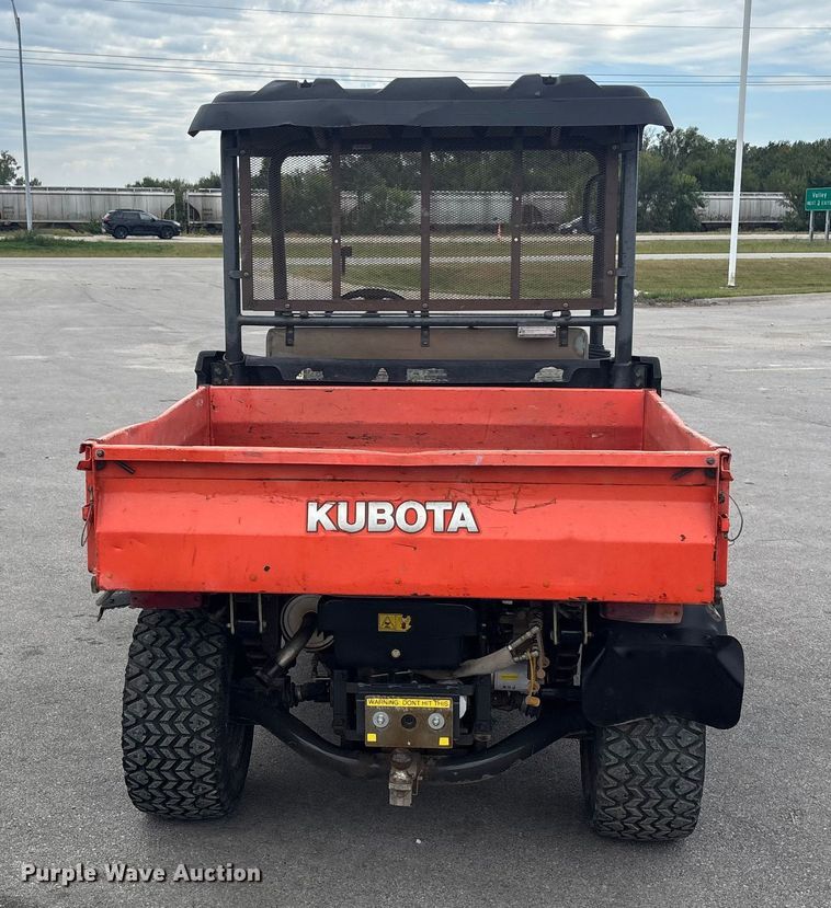 image for item ET4592 Kubota RTV 900 utility vehicle