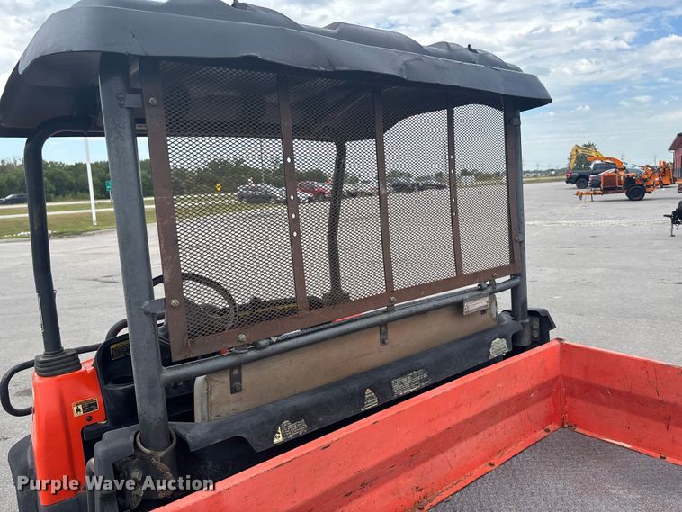 image for item ET4592 Kubota RTV 900 utility vehicle