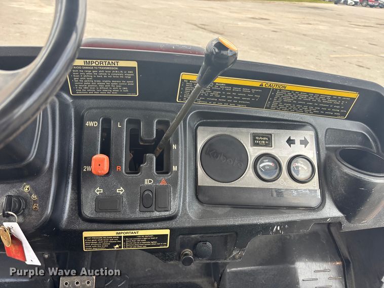 image for item ET4592 Kubota RTV 900 utility vehicle