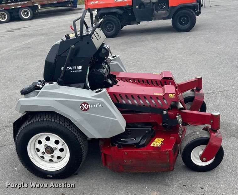 image for item ET4594 Exmark Staris S-Series lawn mower