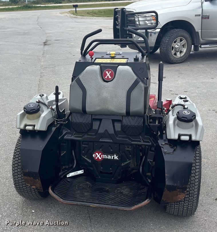 image for item ET4594 Exmark Staris S-Series lawn mower