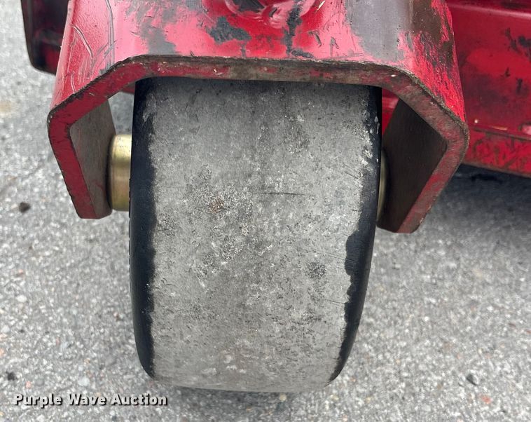 image for item ET4594 Exmark Staris S-Series lawn mower