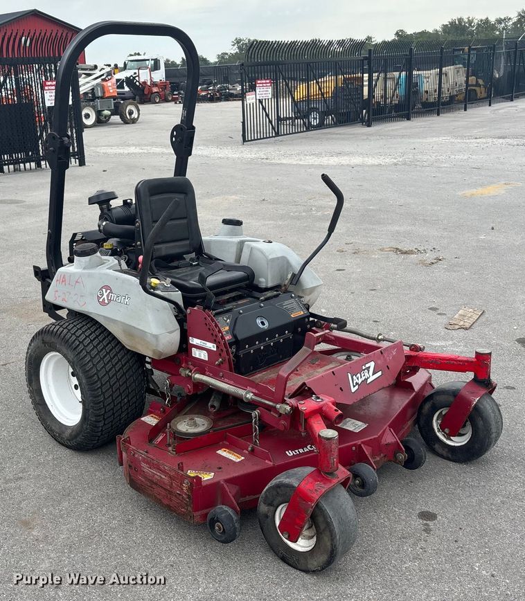 image for item ET4602 Exmark Lazer Z ZTR lawn mower