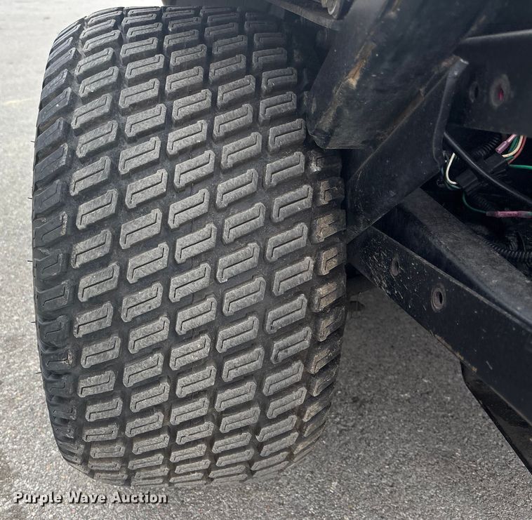 image for item ET4602 Exmark Lazer Z ZTR lawn mower