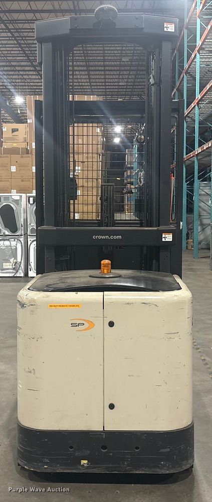 image for item ET8523 2018 Crown SP3520-30 order picker