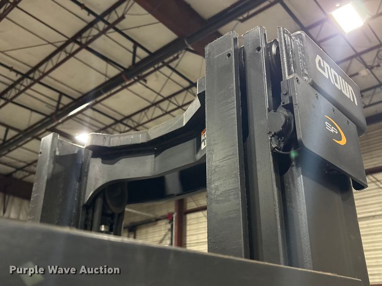 image for item ET8523 2018 Crown SP3520-30 order picker