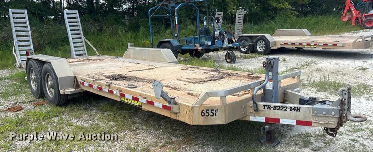 image for item ET8525 2020 Aluma TR-8222-14K equipment trailer
