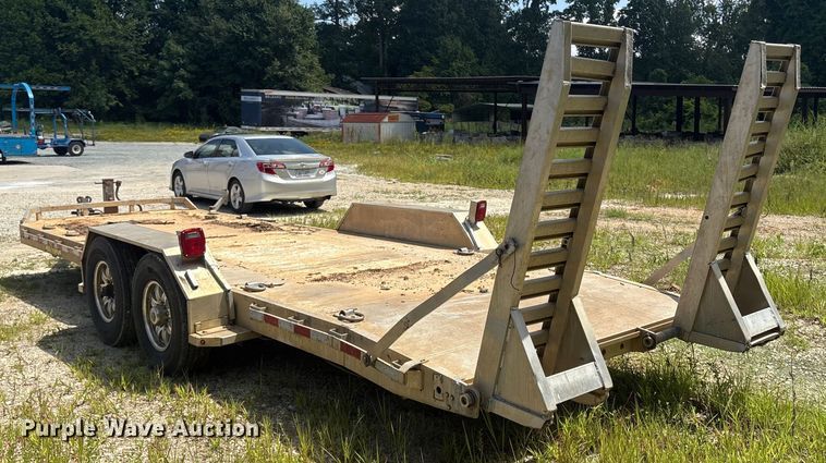 image for item ET8525 2020 Aluma TR-8222-14K equipment trailer