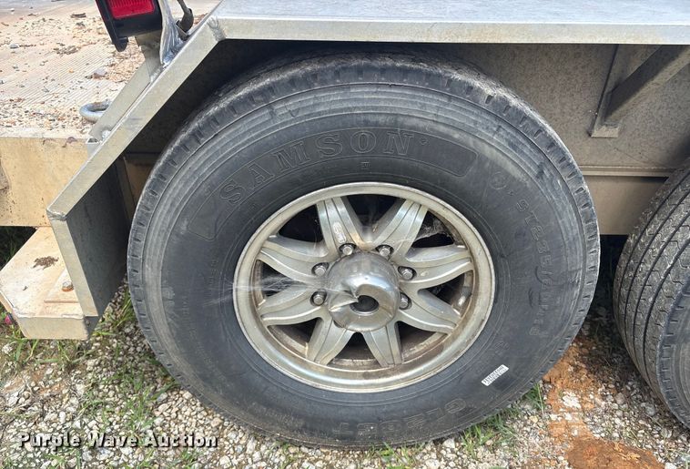 image for item ET8525 2020 Aluma TR-8222-14K equipment trailer