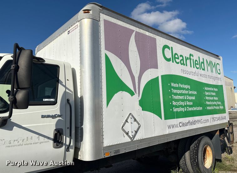 image for item ET8528 2013 International 4300 box truck