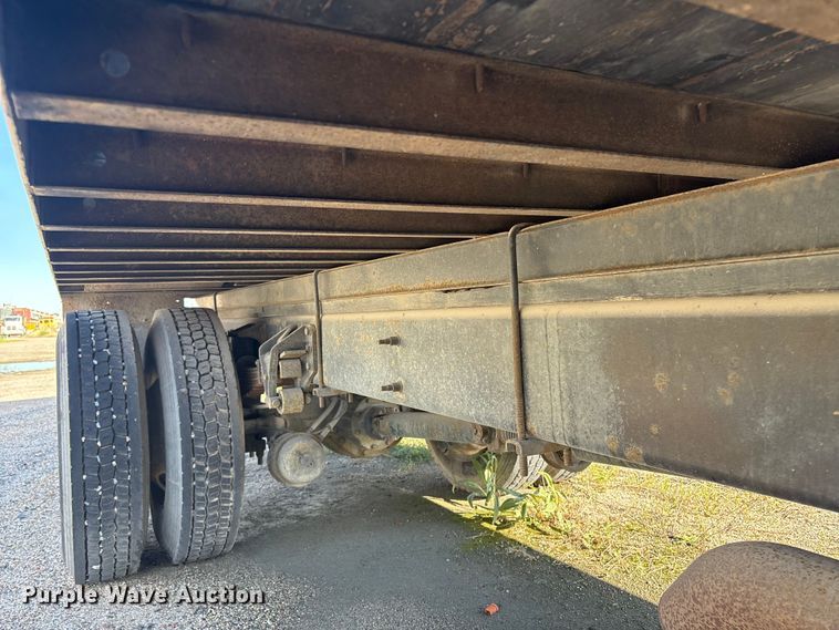 image for item ET8528 2013 International 4300 box truck