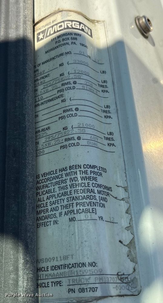 image for item ET8528 2013 International 4300 box truck