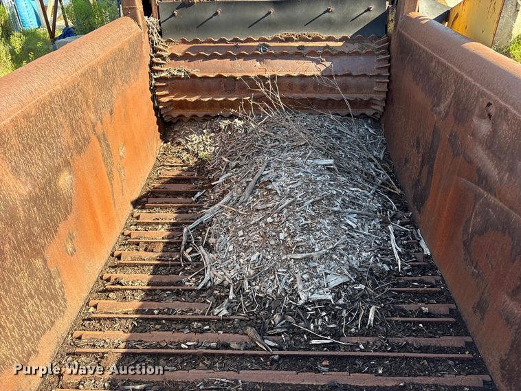 image for item ET8530 Bandit Beast 3680 horizontal grinder